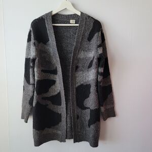 Anthropologie Moth womens  Knit  Camo Print Cardigan‎ size S Open front